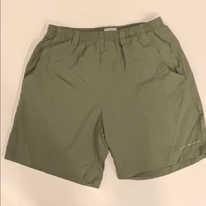 Columbia PFG men’s shorts